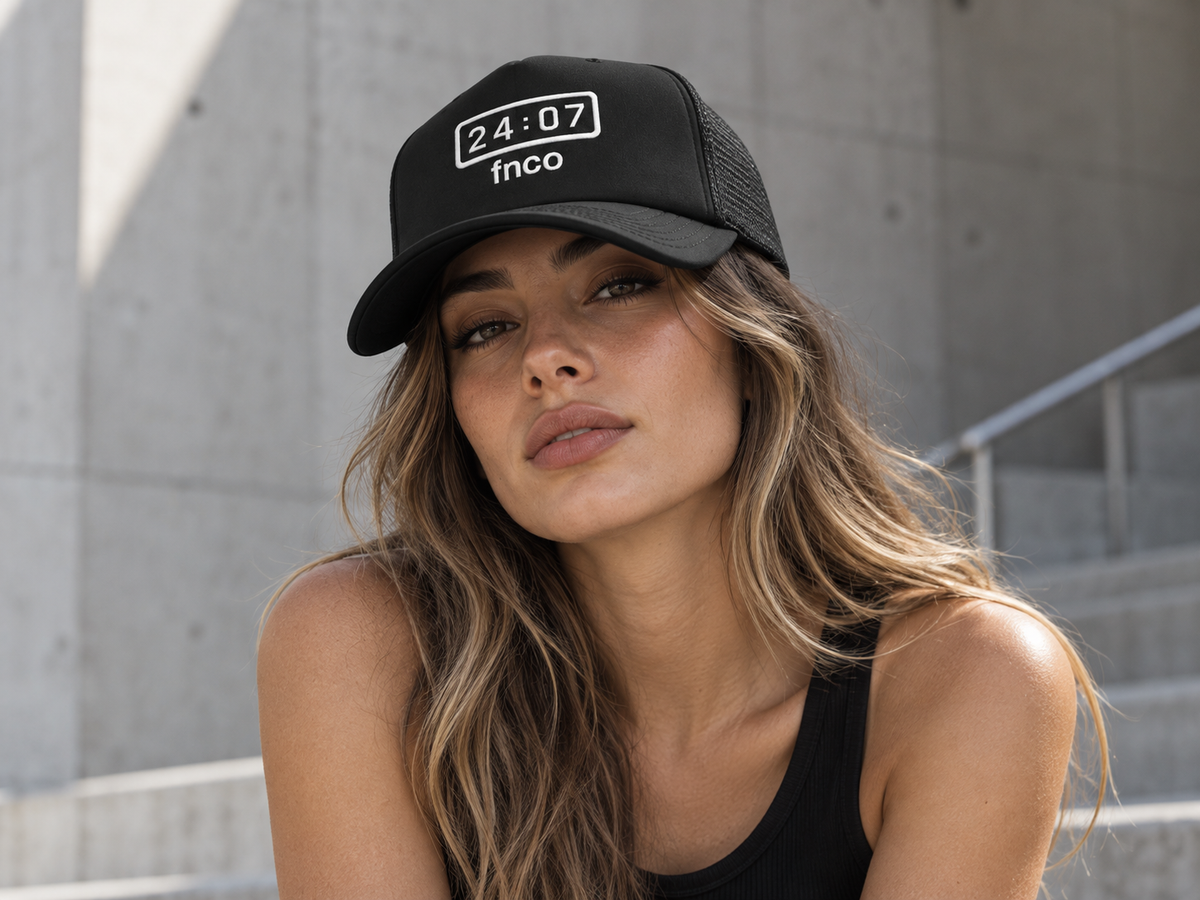 Black - Model